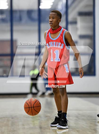 Thumbnail 2 in Hirschi @ Peaster photogallery.