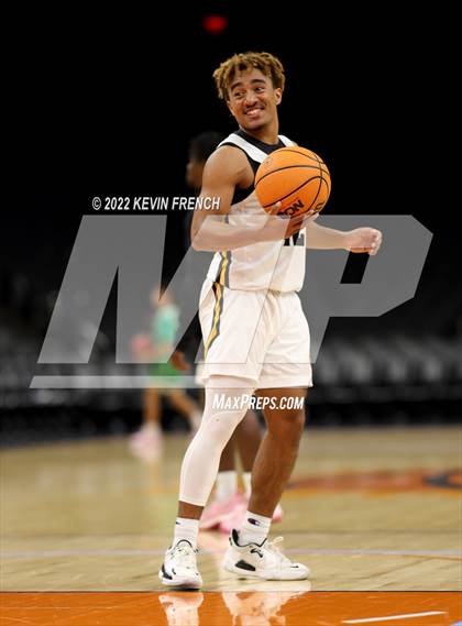 Thumbnail 1 in St. Mary's @ Marcos de Niza  (Footprint Arena) photogallery.