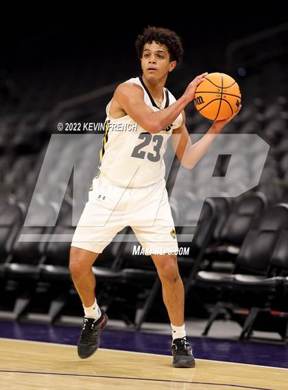 Thumbnail 2 in St. Mary's @ Marcos de Niza  (Footprint Arena) photogallery.