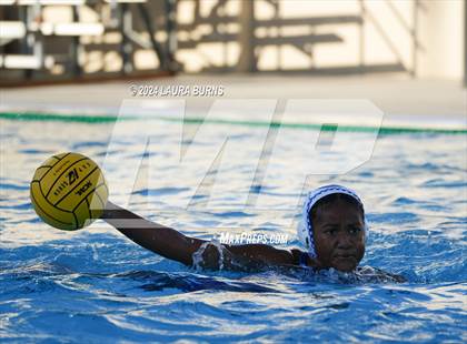 Thumbnail 2 in Leland @ Gilroy photogallery.