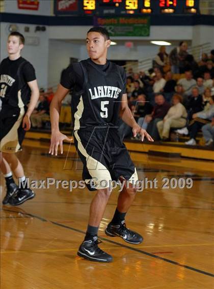 Thumbnail 3 in Marion vs. Lafayette (Best of the Midwest Shootout) photogallery.