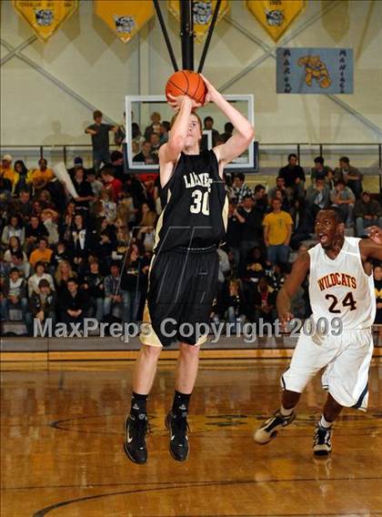 Thumbnail 3 in Marion vs. Lafayette (Best of the Midwest Shootout) photogallery.
