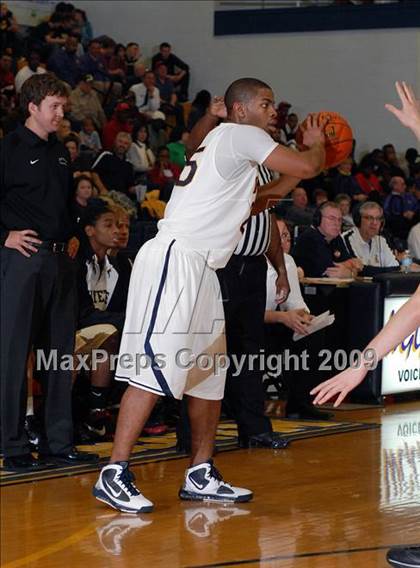 Thumbnail 3 in Marion vs. Lafayette (Best of the Midwest Shootout) photogallery.