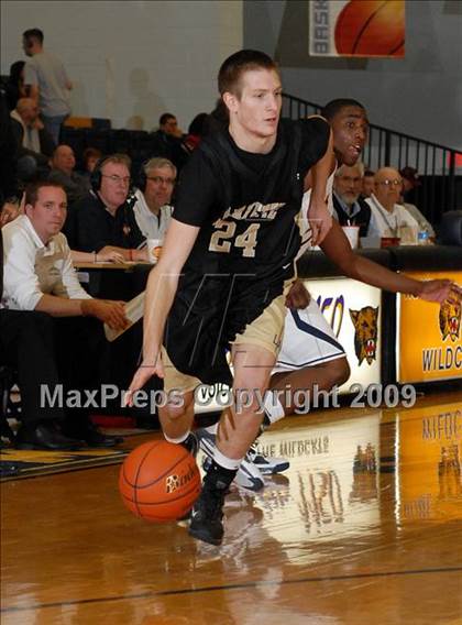 Thumbnail 2 in Marion vs. Lafayette (Best of the Midwest Shootout) photogallery.