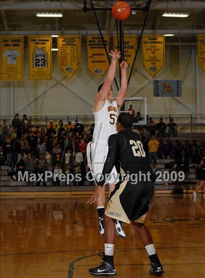 Thumbnail 3 in Marion vs. Lafayette (Best of the Midwest Shootout) photogallery.