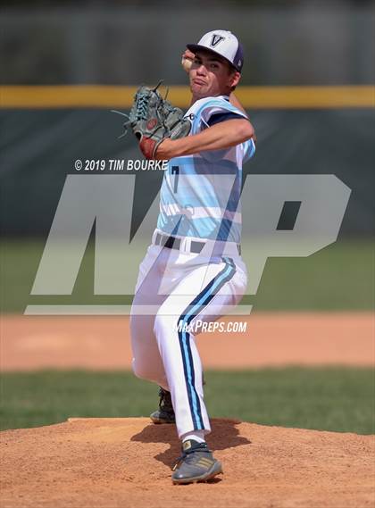 Thumbnail 1 in Valor Christian vs. Chatfield photogallery.