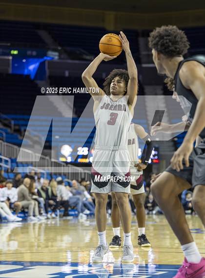 Thumbnail 2 in Sierra Canyon vs. JSerra Catholic photogallery.