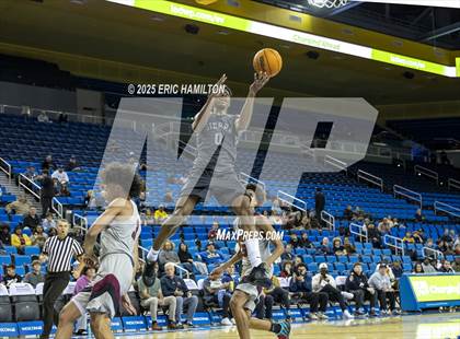 Thumbnail 3 in Sierra Canyon vs. JSerra Catholic photogallery.