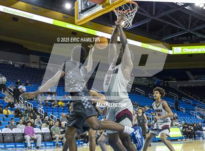 Thumbnail 1 in Sierra Canyon vs. JSerra Catholic photogallery.