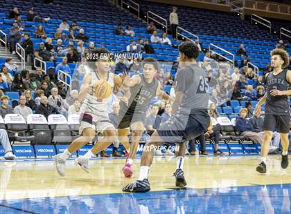 Thumbnail 2 in Sierra Canyon vs. JSerra Catholic photogallery.