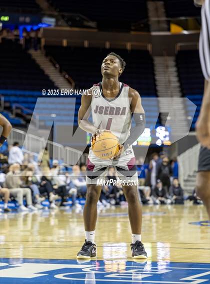 Thumbnail 2 in Sierra Canyon vs. JSerra Catholic photogallery.