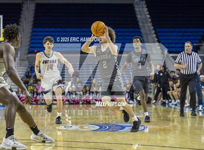 Thumbnail 2 in Sierra Canyon vs. JSerra Catholic photogallery.