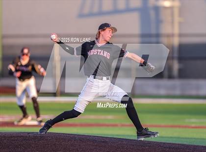 Thumbnail 1 in Edmond North @ Mustang photogallery.