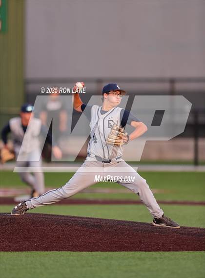 Thumbnail 3 in Edmond North @ Mustang photogallery.