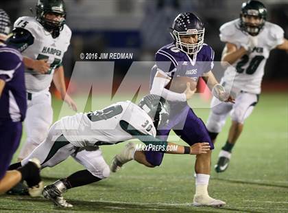 Thumbnail 2 in Thrall vs. Harper (UIL 2A Bi-District Playoff) photogallery.