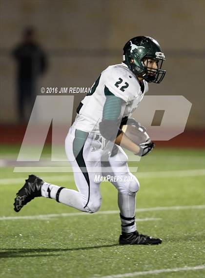 Thumbnail 1 in Thrall vs. Harper (UIL 2A Bi-District Playoff) photogallery.