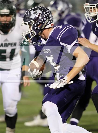 Thumbnail 2 in Thrall vs. Harper (UIL 2A Bi-District Playoff) photogallery.