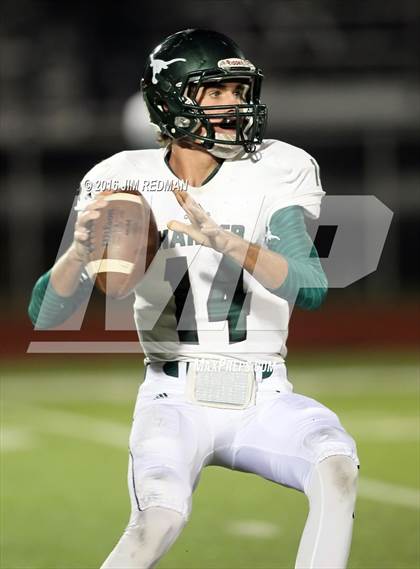 Thumbnail 3 in Thrall vs. Harper (UIL 2A Bi-District Playoff) photogallery.