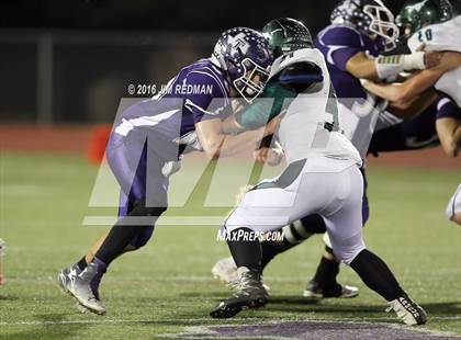 Thumbnail 2 in Thrall vs. Harper (UIL 2A Bi-District Playoff) photogallery.