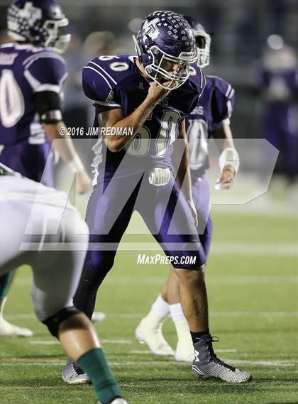 Thumbnail 1 in Thrall vs. Harper (UIL 2A Bi-District Playoff) photogallery.