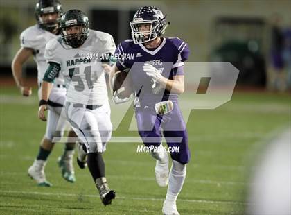 Thumbnail 3 in Thrall vs. Harper (UIL 2A Bi-District Playoff) photogallery.