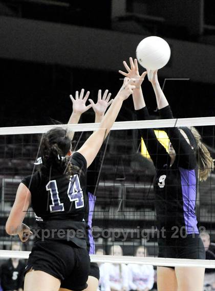 Thumbnail 3 in Northwest Christian vs Red Rock (AIA D4 Final) photogallery.
