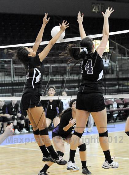 Thumbnail 3 in Northwest Christian vs Red Rock (AIA D4 Final) photogallery.