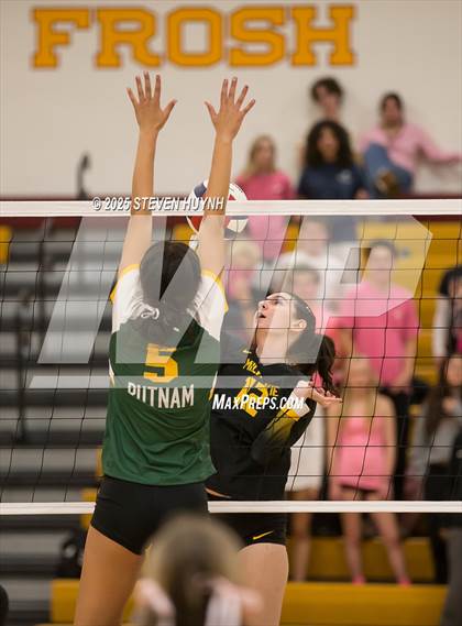Thumbnail 1 in Putnam @ Milwaukie/Milwaukie Academy of the Arts (Senior Night) photogallery.