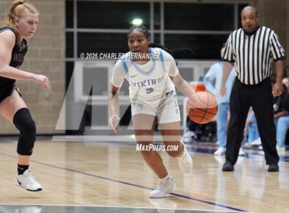 Thumbnail 3 in Bryan vs. Davenport (Aggieland Invitational) photogallery.