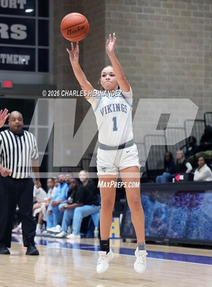 Thumbnail 3 in Bryan vs. Davenport (Aggieland Invitational) photogallery.