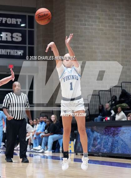 Thumbnail 1 in Bryan vs. Davenport (Aggieland Invitational) photogallery.