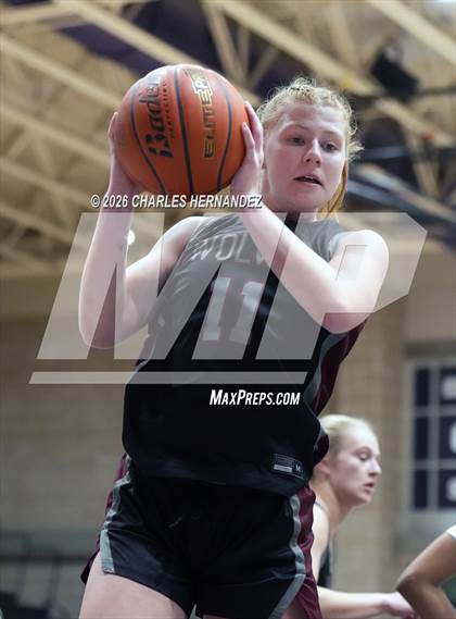 Thumbnail 1 in Bryan vs. Davenport (Aggieland Invitational) photogallery.