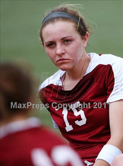 Thumbnail 2 in Flintridge Sacred Heart vs. Oaks Christian (CIF SoCal D3 Regional Final) photogallery.