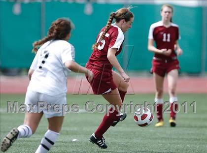 Thumbnail 1 in Flintridge Sacred Heart vs. Oaks Christian (CIF SoCal D3 Regional Final) photogallery.