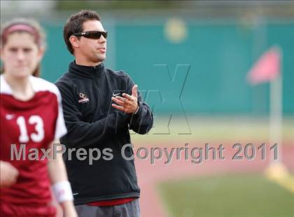 Thumbnail 2 in Flintridge Sacred Heart vs. Oaks Christian (CIF SoCal D3 Regional Final) photogallery.