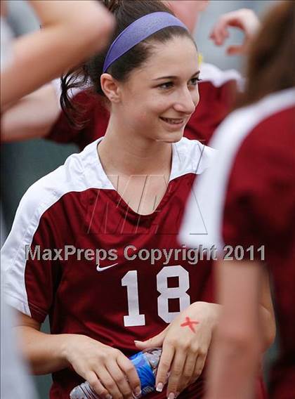 Thumbnail 2 in Flintridge Sacred Heart vs. Oaks Christian (CIF SoCal D3 Regional Final) photogallery.