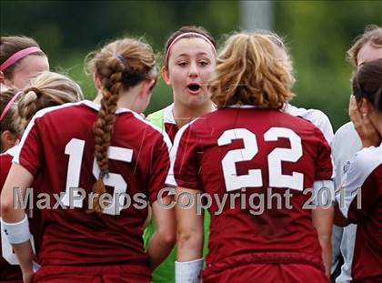 Thumbnail 2 in Flintridge Sacred Heart vs. Oaks Christian (CIF SoCal D3 Regional Final) photogallery.