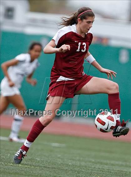 Thumbnail 3 in Flintridge Sacred Heart vs. Oaks Christian (CIF SoCal D3 Regional Final) photogallery.