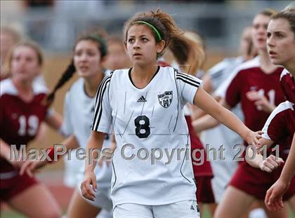 Thumbnail 2 in Flintridge Sacred Heart vs. Oaks Christian (CIF SoCal D3 Regional Final) photogallery.