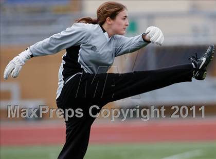 Thumbnail 2 in Flintridge Sacred Heart vs. Oaks Christian (CIF SoCal D3 Regional Final) photogallery.