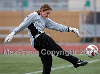 Thumbnail 2 in Flintridge Sacred Heart vs. Oaks Christian (CIF SoCal D3 Regional Final) photogallery.