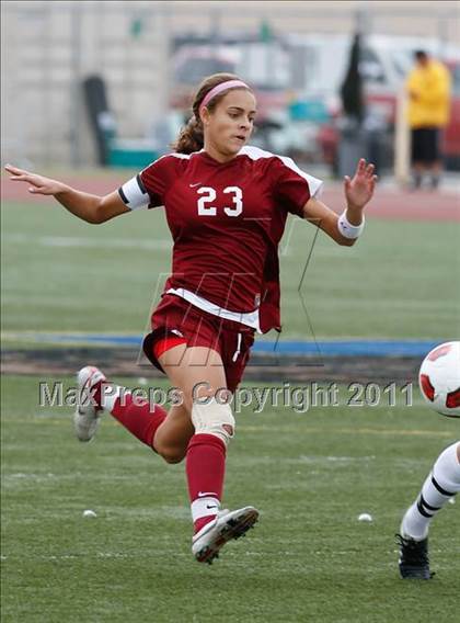 Thumbnail 1 in Flintridge Sacred Heart vs. Oaks Christian (CIF SoCal D3 Regional Final) photogallery.