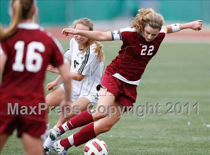 Thumbnail 3 in Flintridge Sacred Heart vs. Oaks Christian (CIF SoCal D3 Regional Final) photogallery.