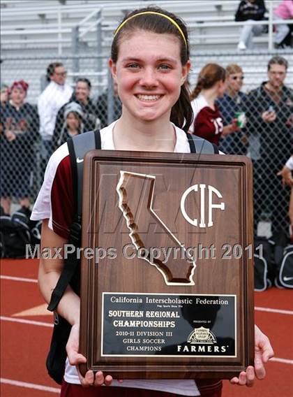 Thumbnail 2 in Flintridge Sacred Heart vs. Oaks Christian (CIF SoCal D3 Regional Final) photogallery.