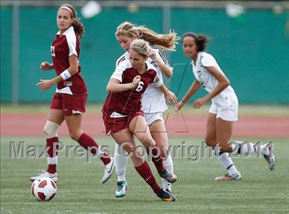 Thumbnail 1 in Flintridge Sacred Heart vs. Oaks Christian (CIF SoCal D3 Regional Final) photogallery.