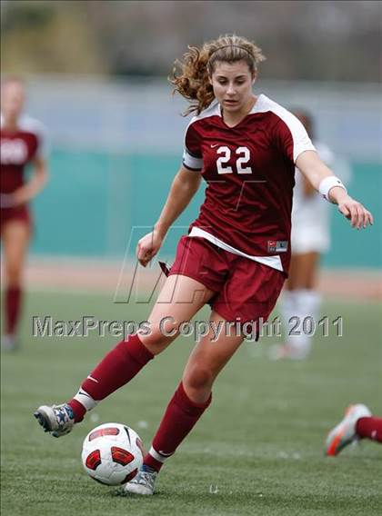 Thumbnail 1 in Flintridge Sacred Heart vs. Oaks Christian (CIF SoCal D3 Regional Final) photogallery.