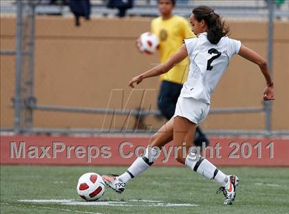 Thumbnail 1 in Flintridge Sacred Heart vs. Oaks Christian (CIF SoCal D3 Regional Final) photogallery.