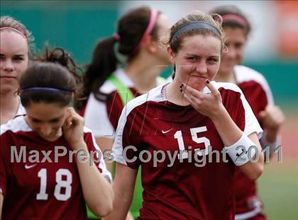 Thumbnail 1 in Flintridge Sacred Heart vs. Oaks Christian (CIF SoCal D3 Regional Final) photogallery.