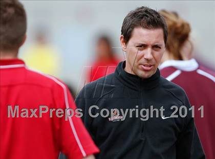 Thumbnail 1 in Flintridge Sacred Heart vs. Oaks Christian (CIF SoCal D3 Regional Final) photogallery.