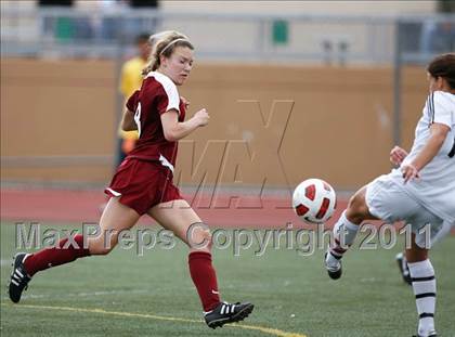 Thumbnail 1 in Flintridge Sacred Heart vs. Oaks Christian (CIF SoCal D3 Regional Final) photogallery.